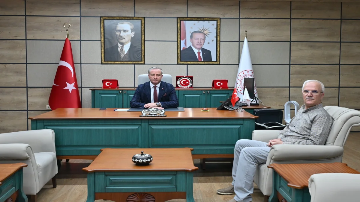 AHMET KAYTAN’DAN İL MİLLİ EĞİTİM MÜDÜRÜ HASAN KÖKREK’E ZİYARET