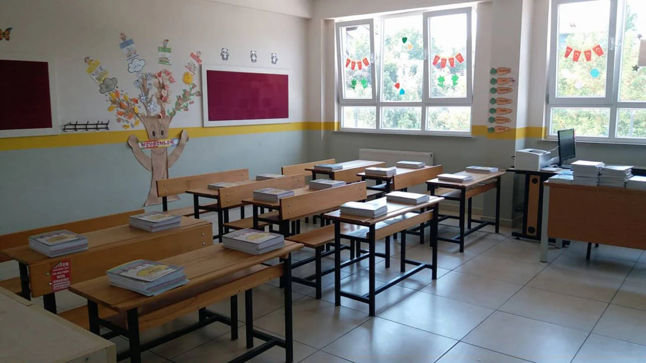 SON DAKİKA: Malatya’da Okullar Tatil Edildi! Vali Seddar Yavuz Resmi Kararı Açıkladı