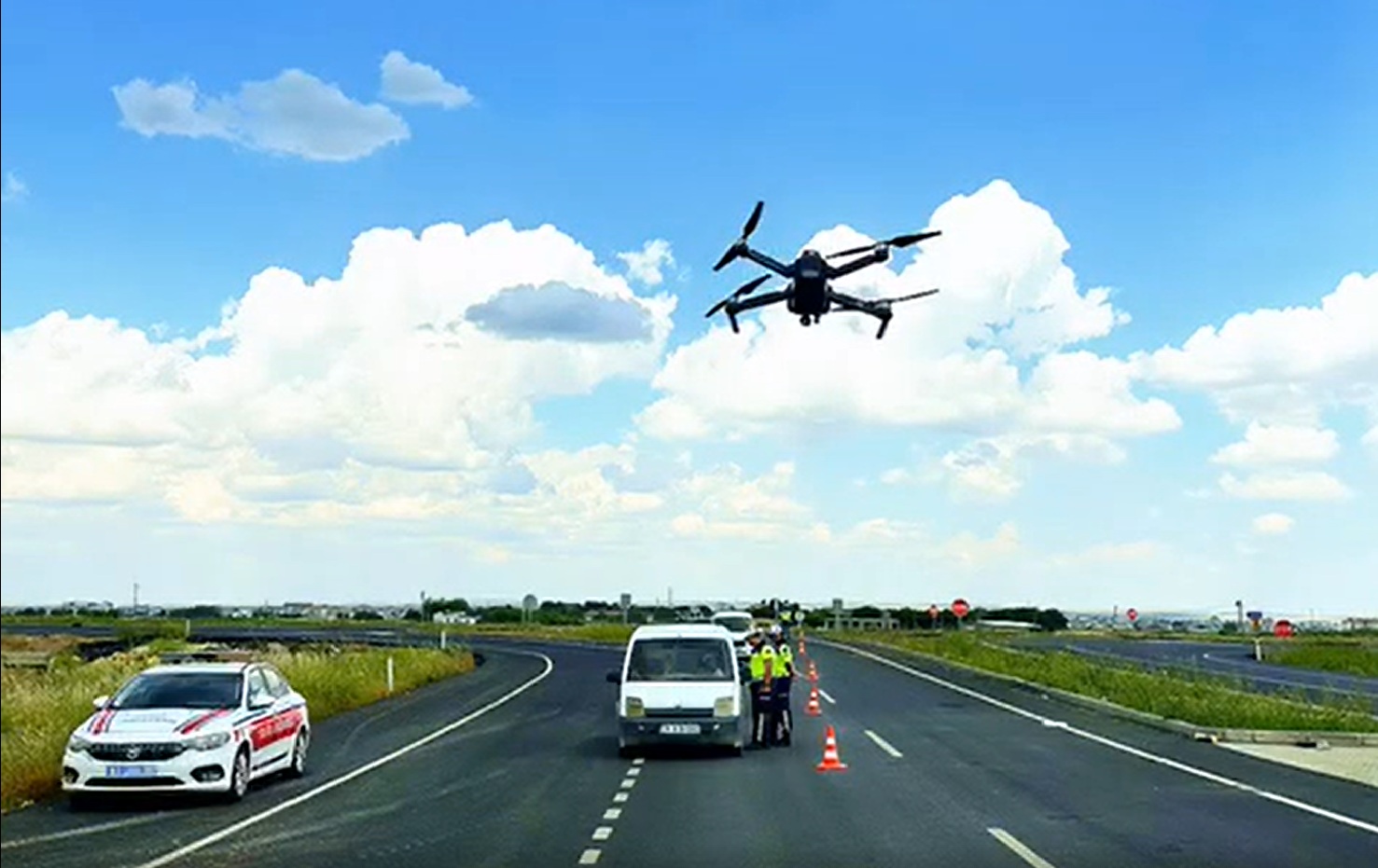 Suruç’ta Kurban Bayramı Öncesi Drone’lu Trafik Denetimi: Ceza Değil, Uyarı Var!