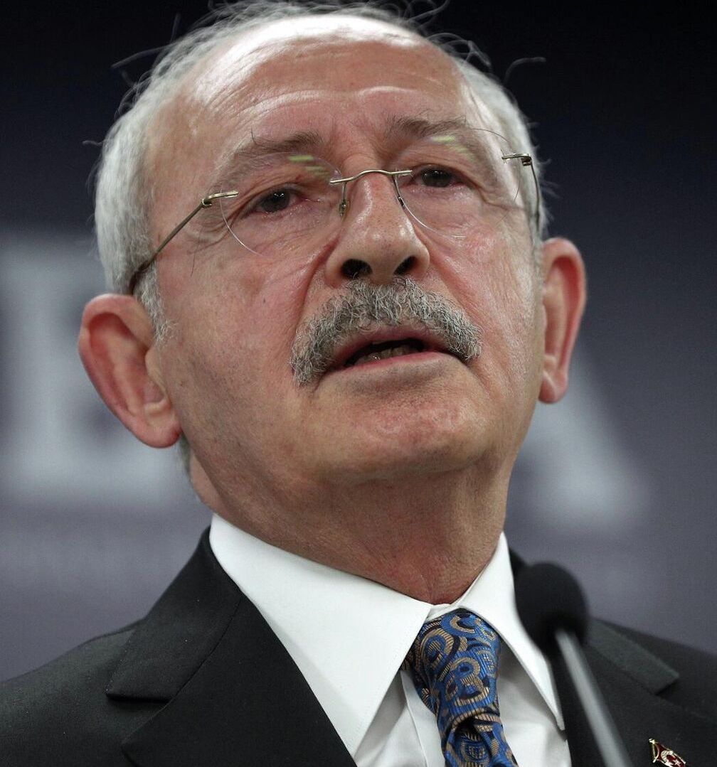 Ankara Siyasetinde Kartlar Yeniden Karılıyor: İşte Yeni CHP MYK Listesi