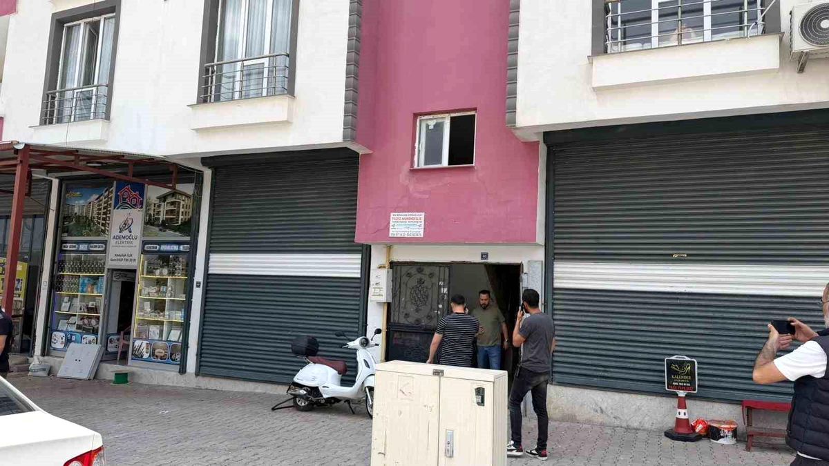 Siverek’te Aile Faciası: Karısını ve Kızını Silahla Ağır Yaralayıp Kaçtı!