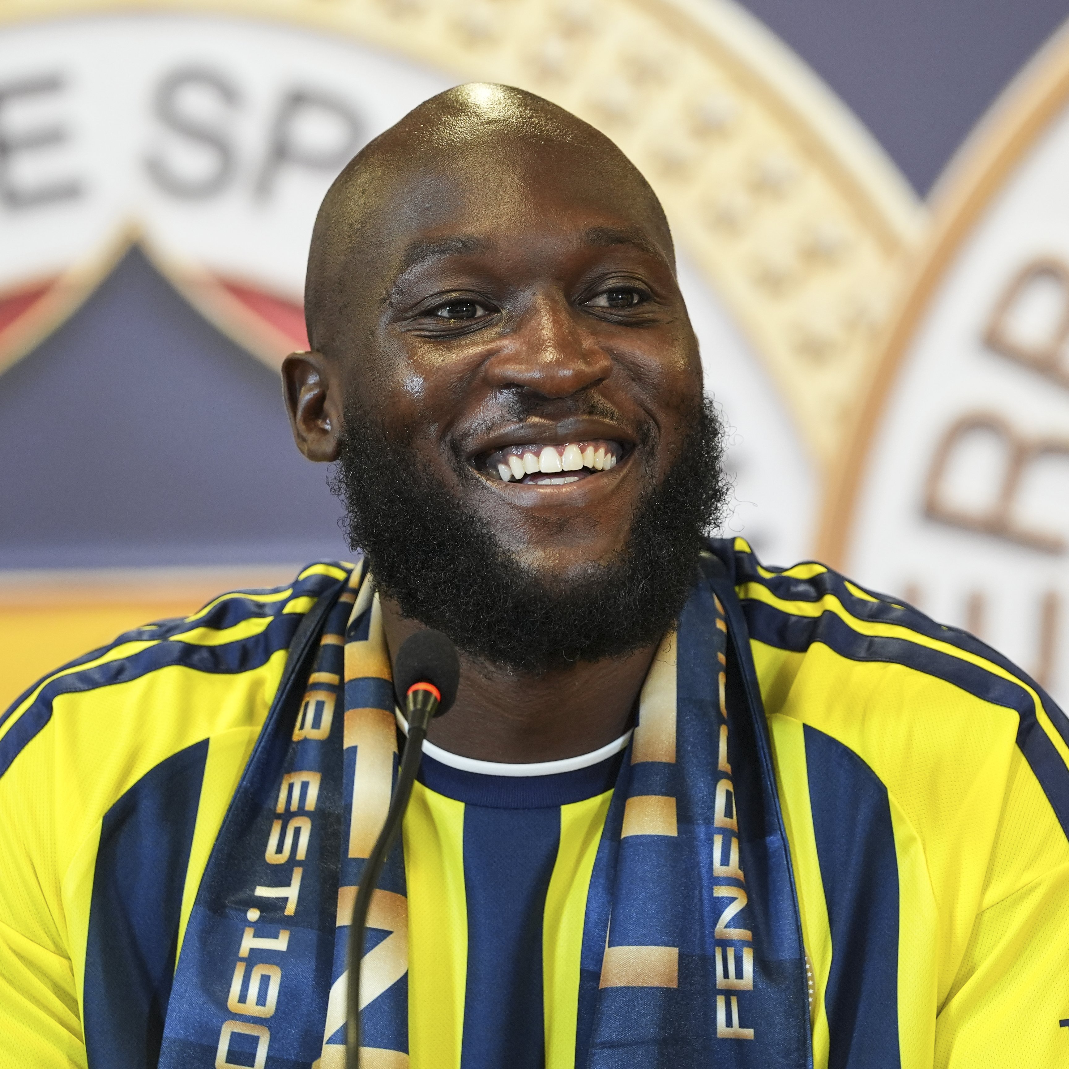 FENERBAHÇE'DE LUKAKU GELİŞMESİ: BELÇİKALI YILDIZ UEFA KADROSUNA EKLENDİ